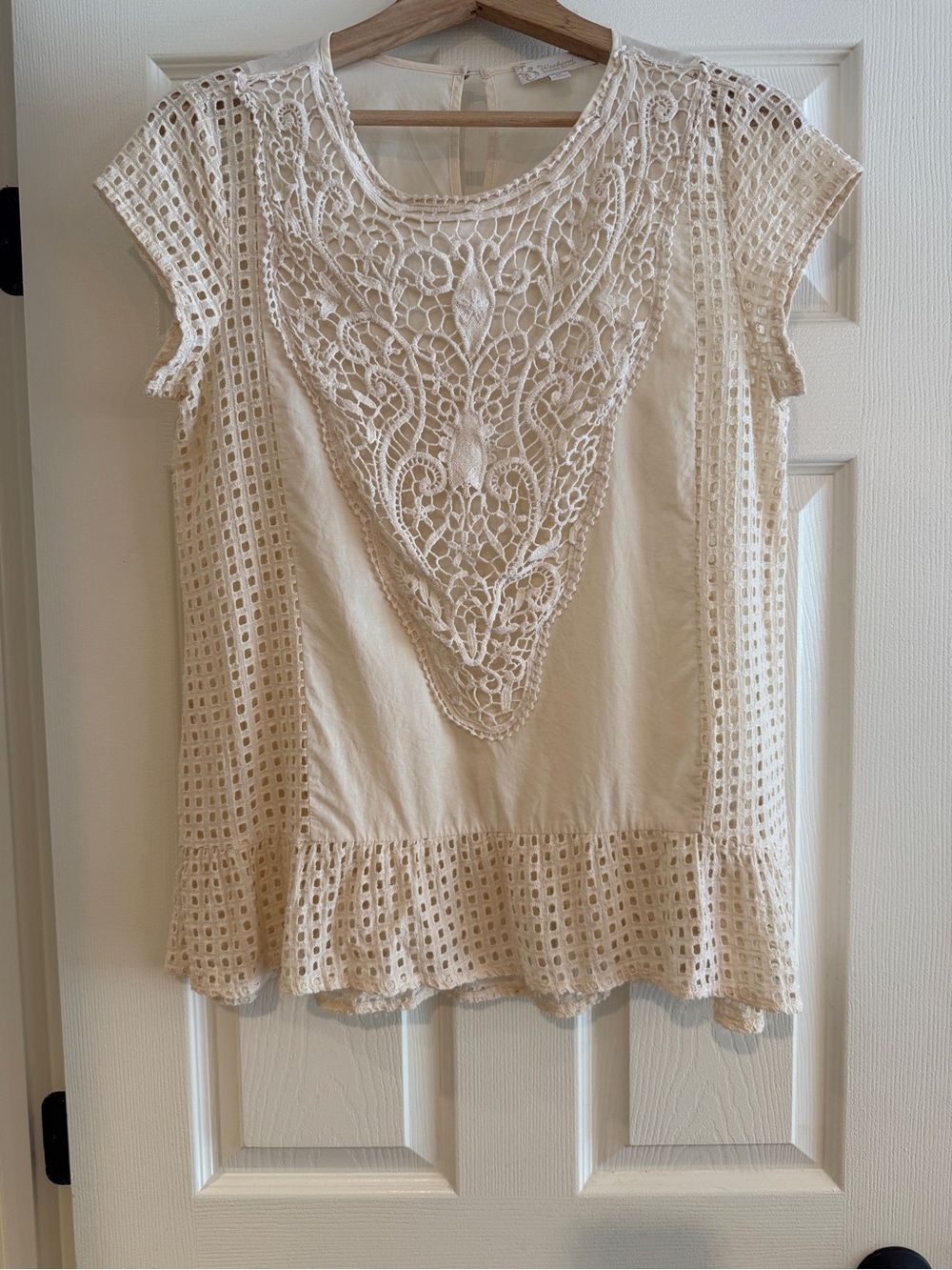 Weekend Suzanne Betro Ivory Crochet Lace Peplum Top Medium Boho Cotton Blouse